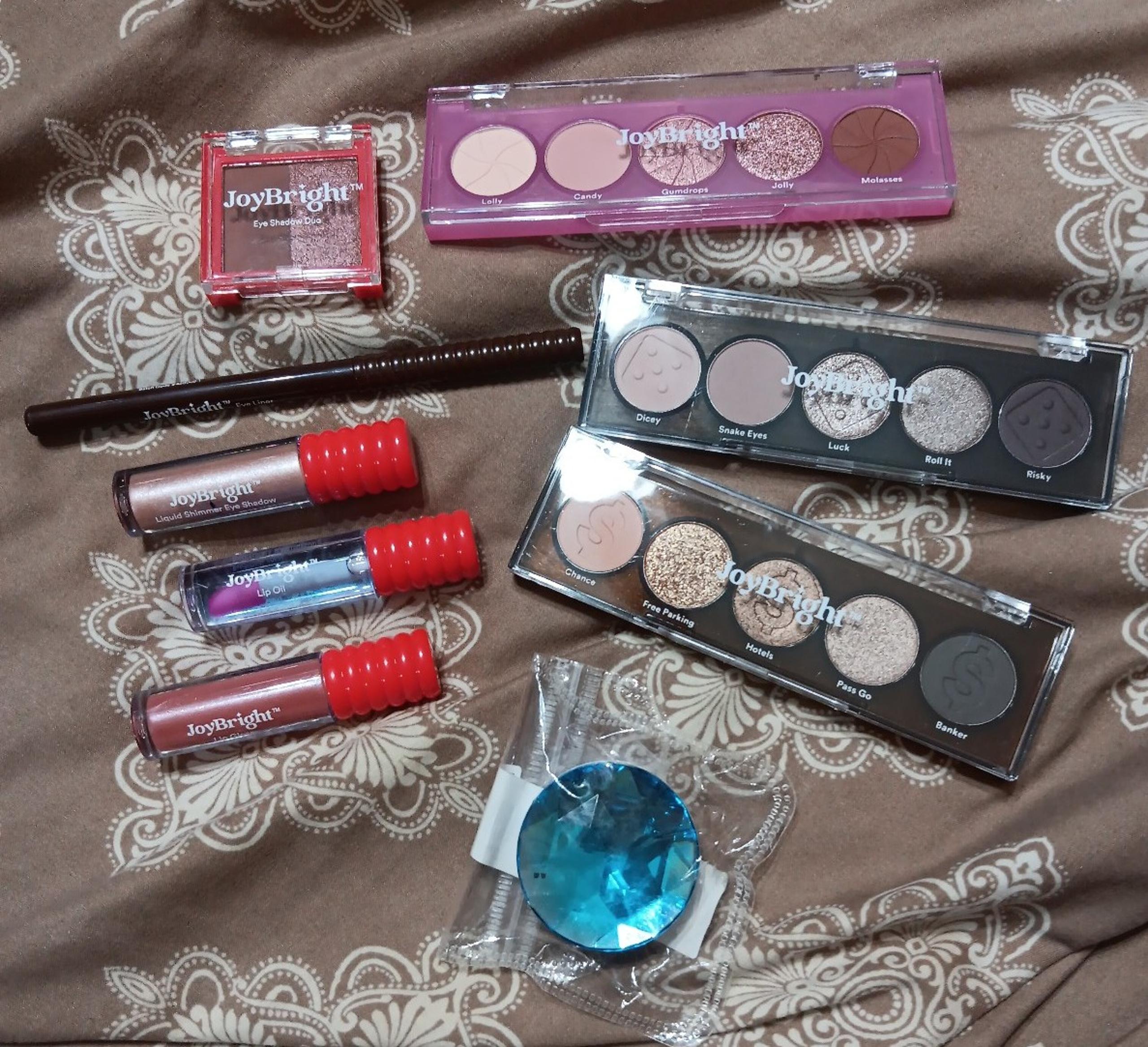 Makeup Bundle- JoyBright