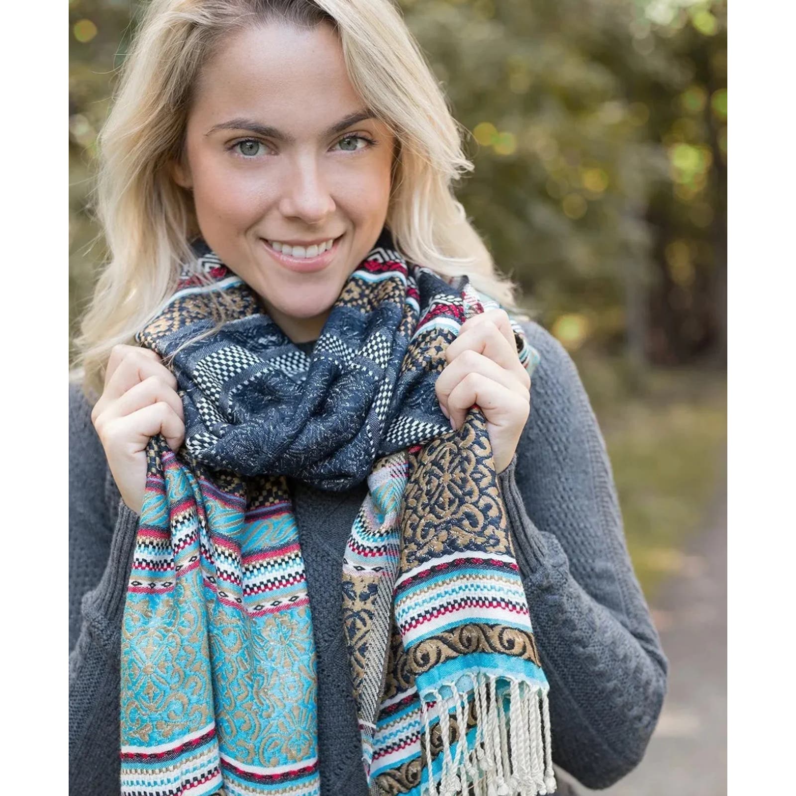 SAACHI CLASSIC FRINGE SCARF BLUE PASHMINA SCARF