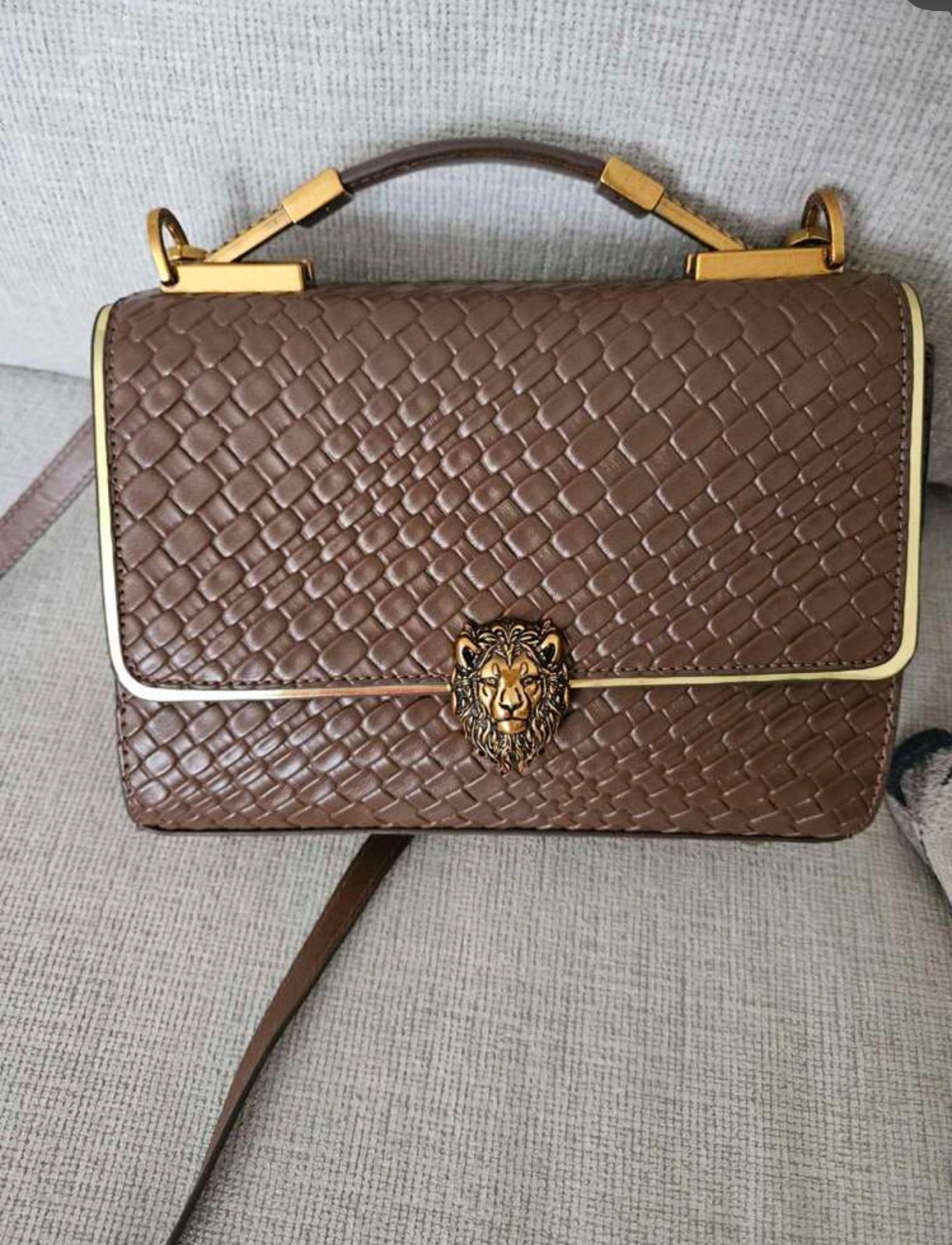 Buckle bag