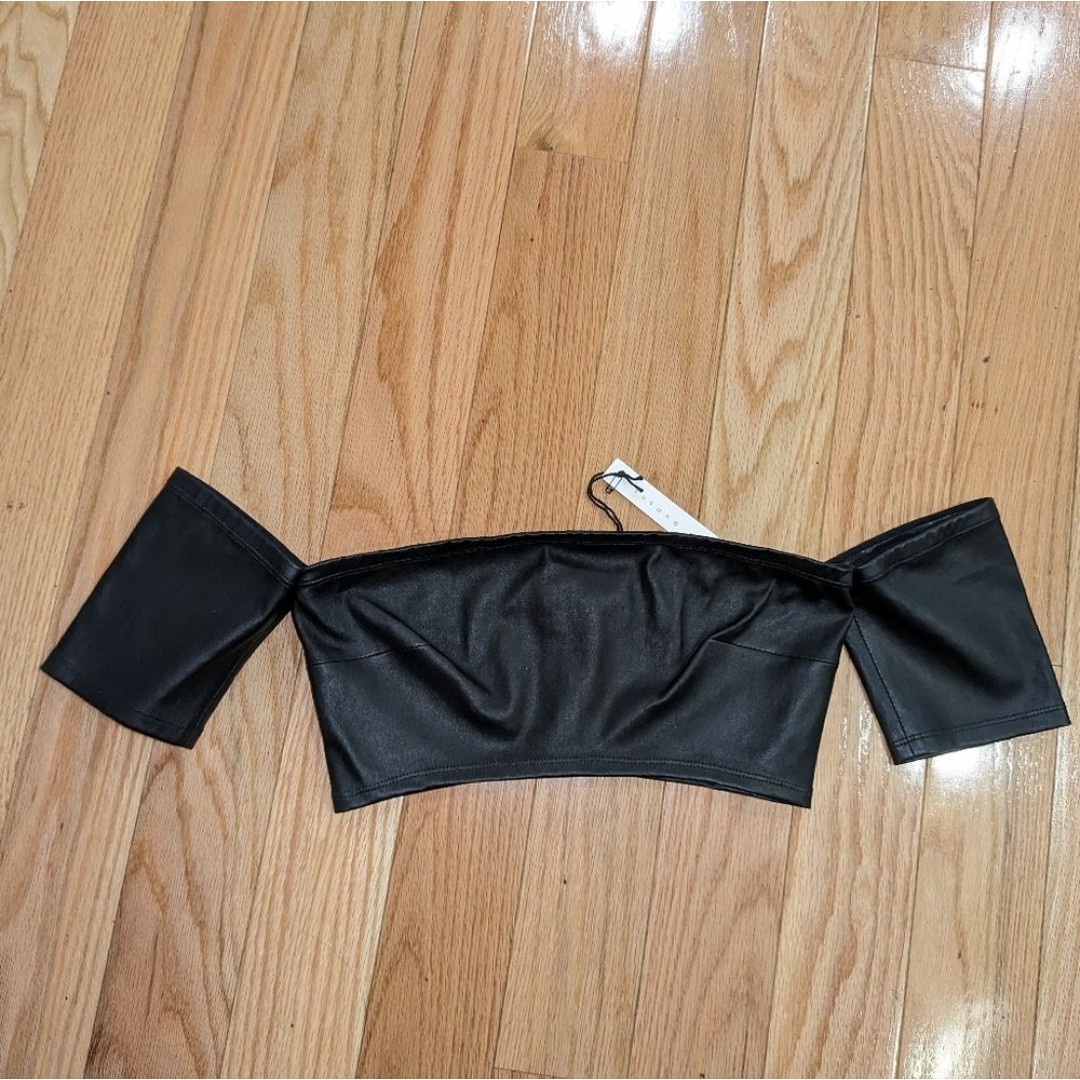 NWT SUSANA MONACO LAMB LEATHER CROP TOP SIZE SMALL / 4