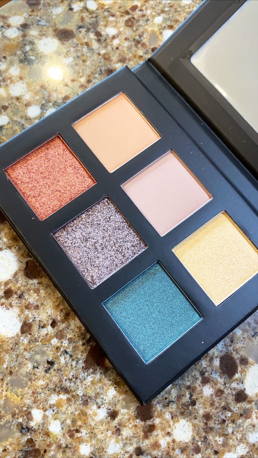 eyeshadow palette