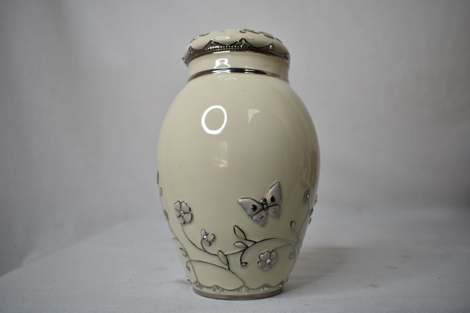 Ardleigh Elliott Music Vase