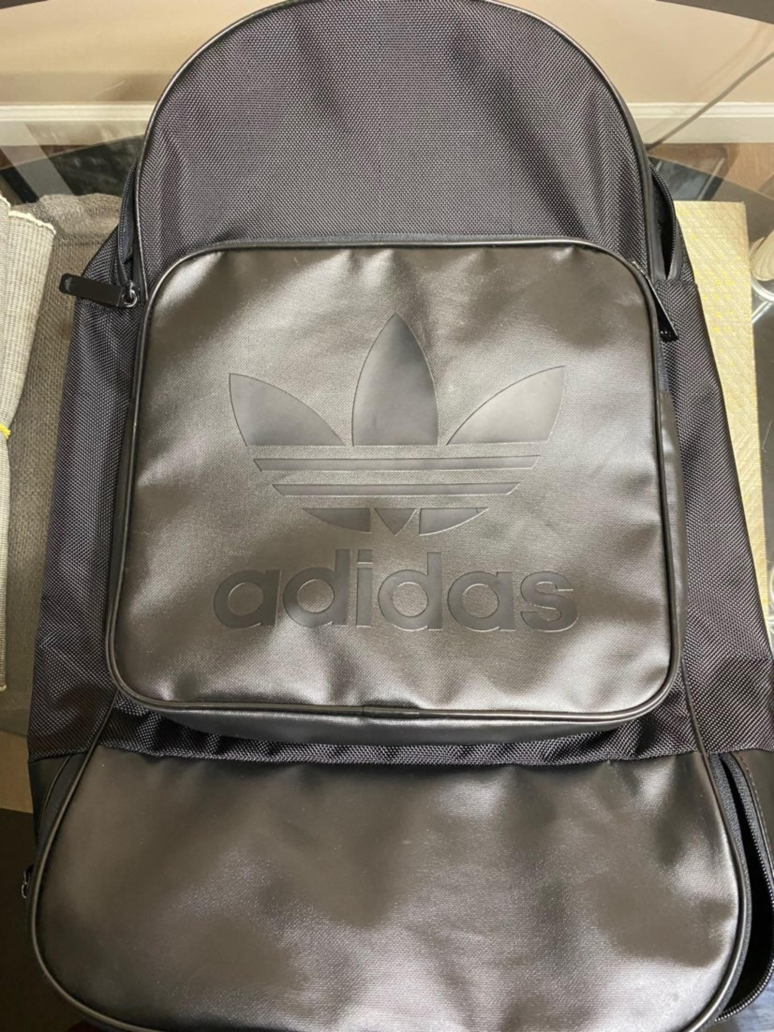 PRE-OWNED Adidas Backpack in Black