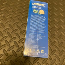 Bose SoundTrue Mint over-ear headphones