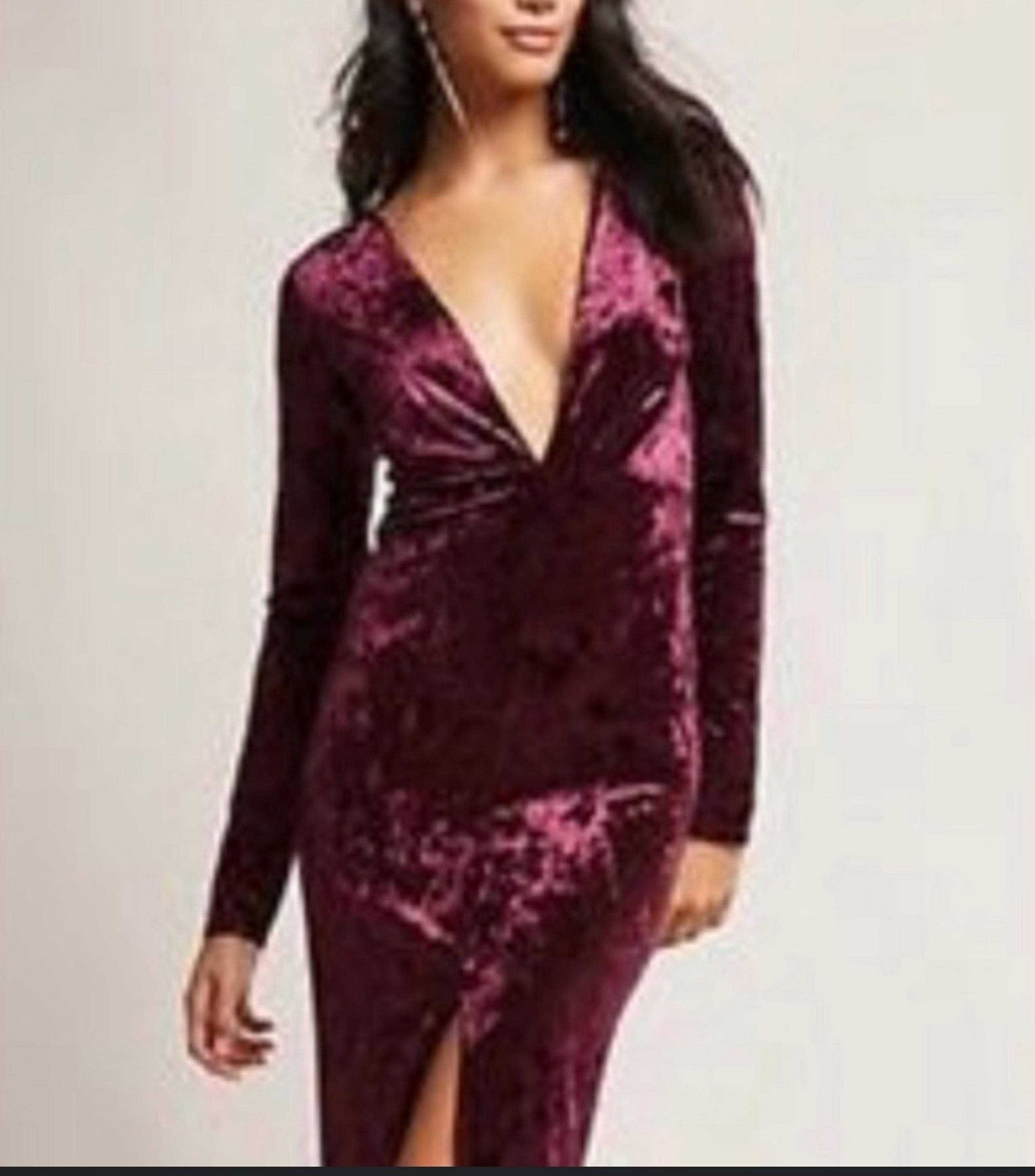 Forever 21 M Violet Crushed Velvet Fitted Maxi Long Sleeve V Neck Dress
