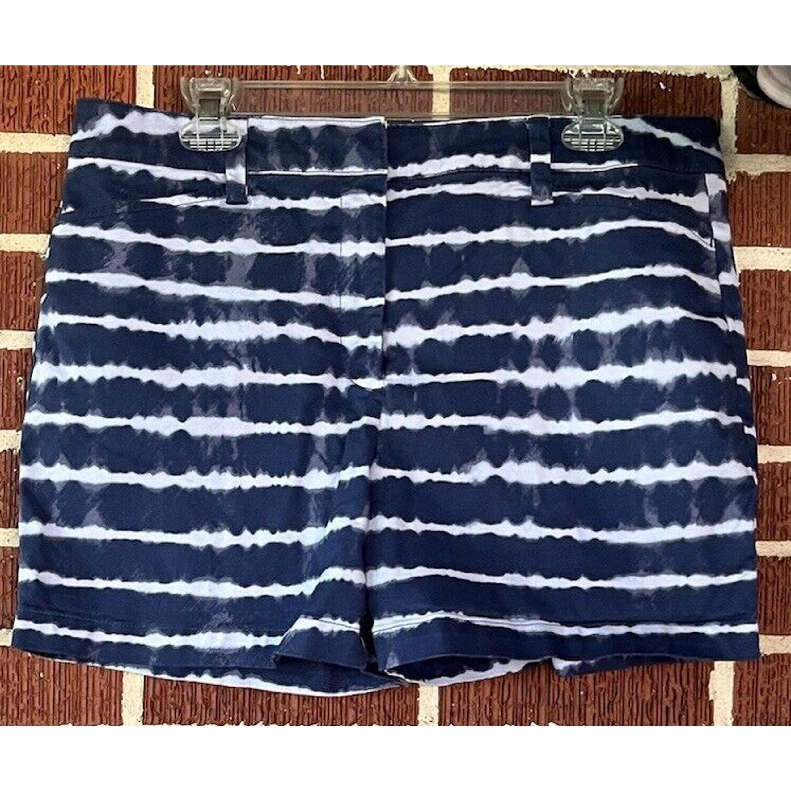 Lands’ End Women’s Blue Tie Dye Mid Rise Chino Shorts Size 12