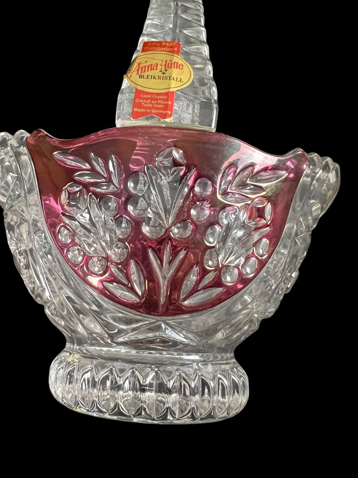Anna Hutte Bleikristall 24% Lead Crystal Basket Brilliant Ruby Flash Germany. - detail