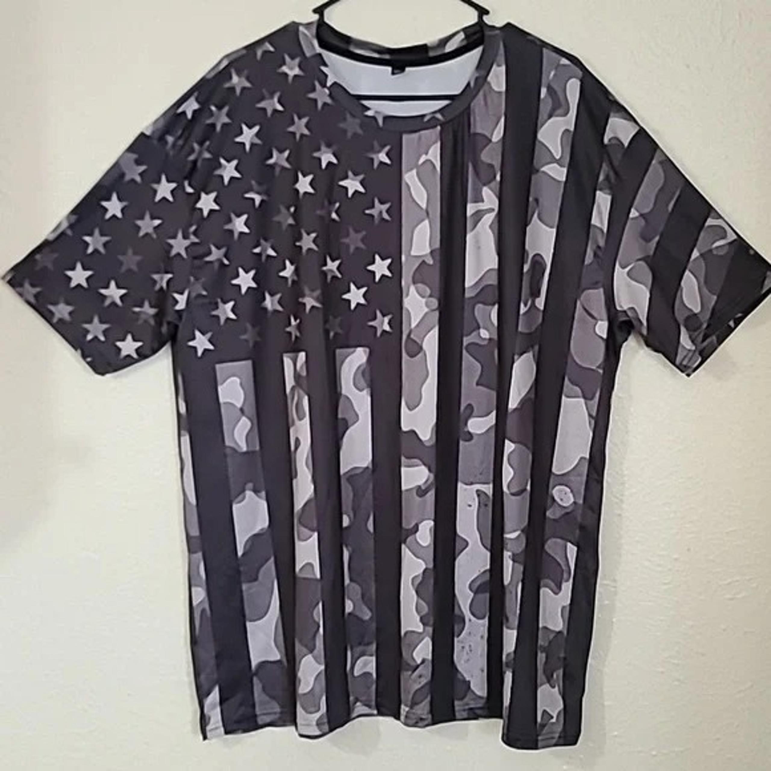Greyed Out American Flag Subdued Camo Mens Graphic T Shirt Dry Fit Size 3XL