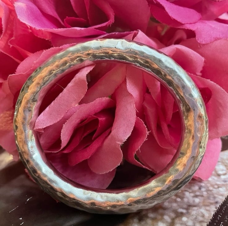 Silpada B1117 Sterling Silver Thick Oval Hammered Bangle Bracelet