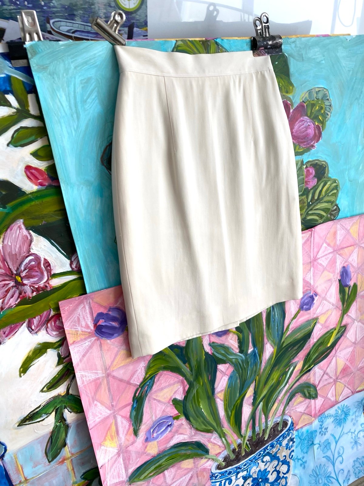 Vintage Dana Buchanan Ivory Darted Silk Midi Skirt with Small Slit in Back