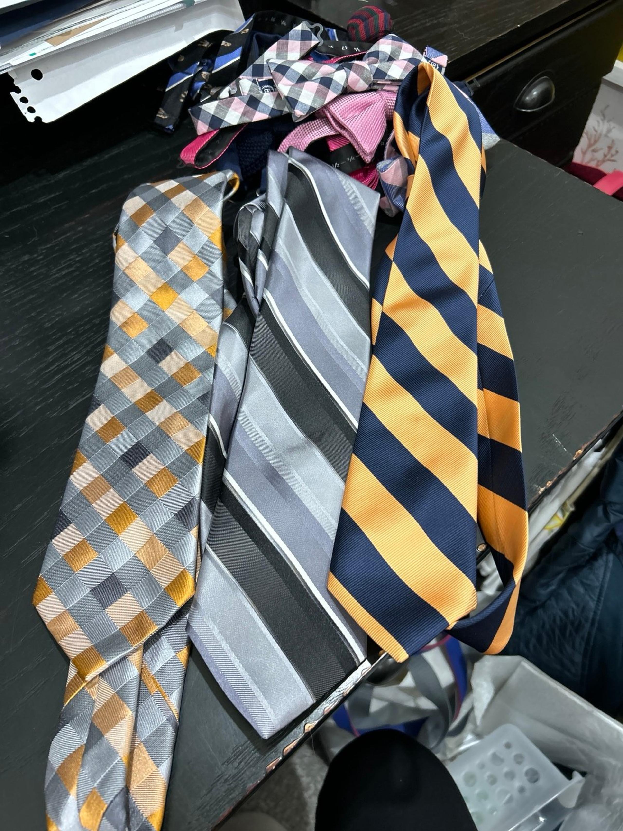 3 Mens neck tie murano, American Eagle