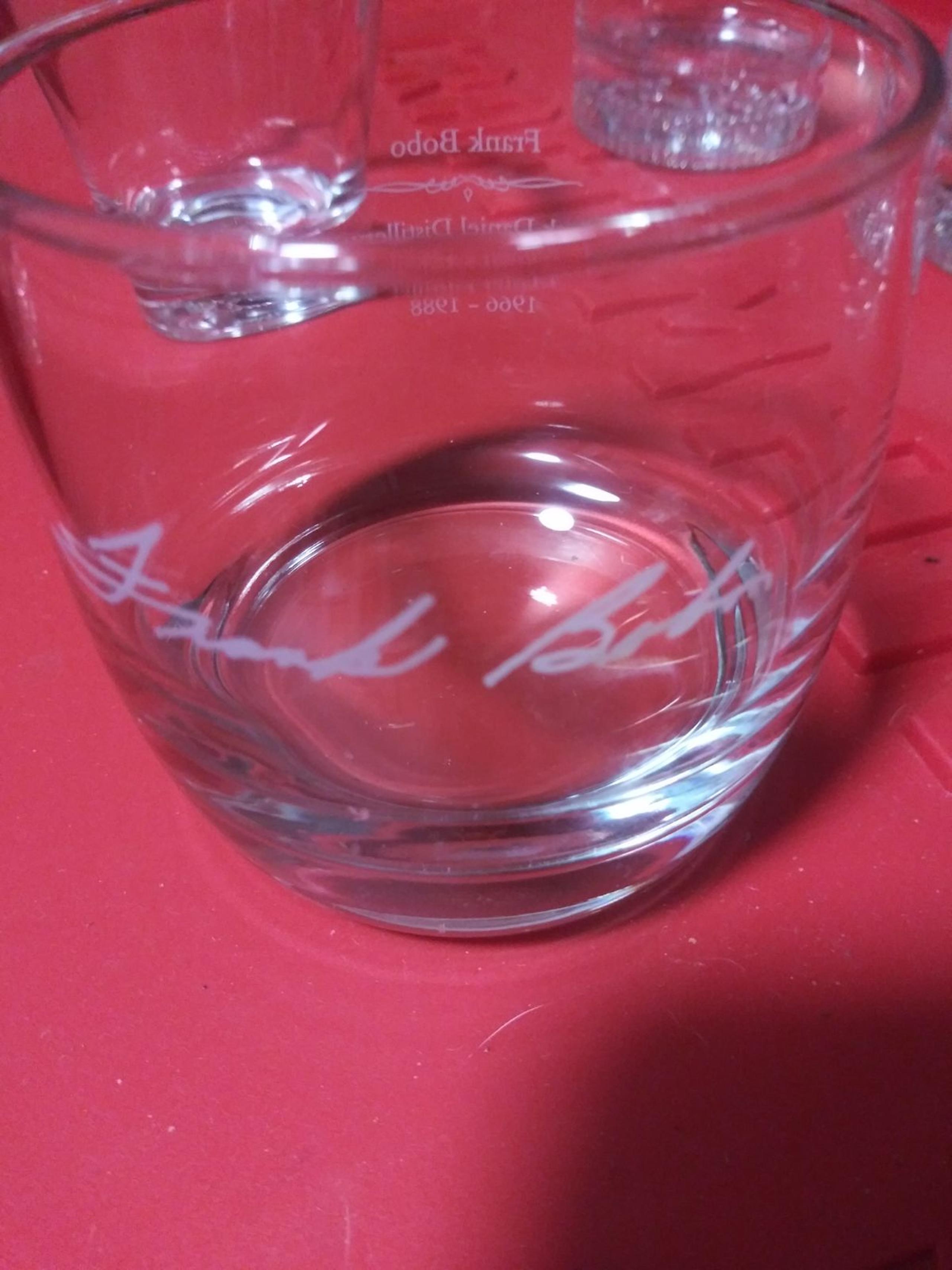 4 crown royal and 2 jack Daniel's glasse