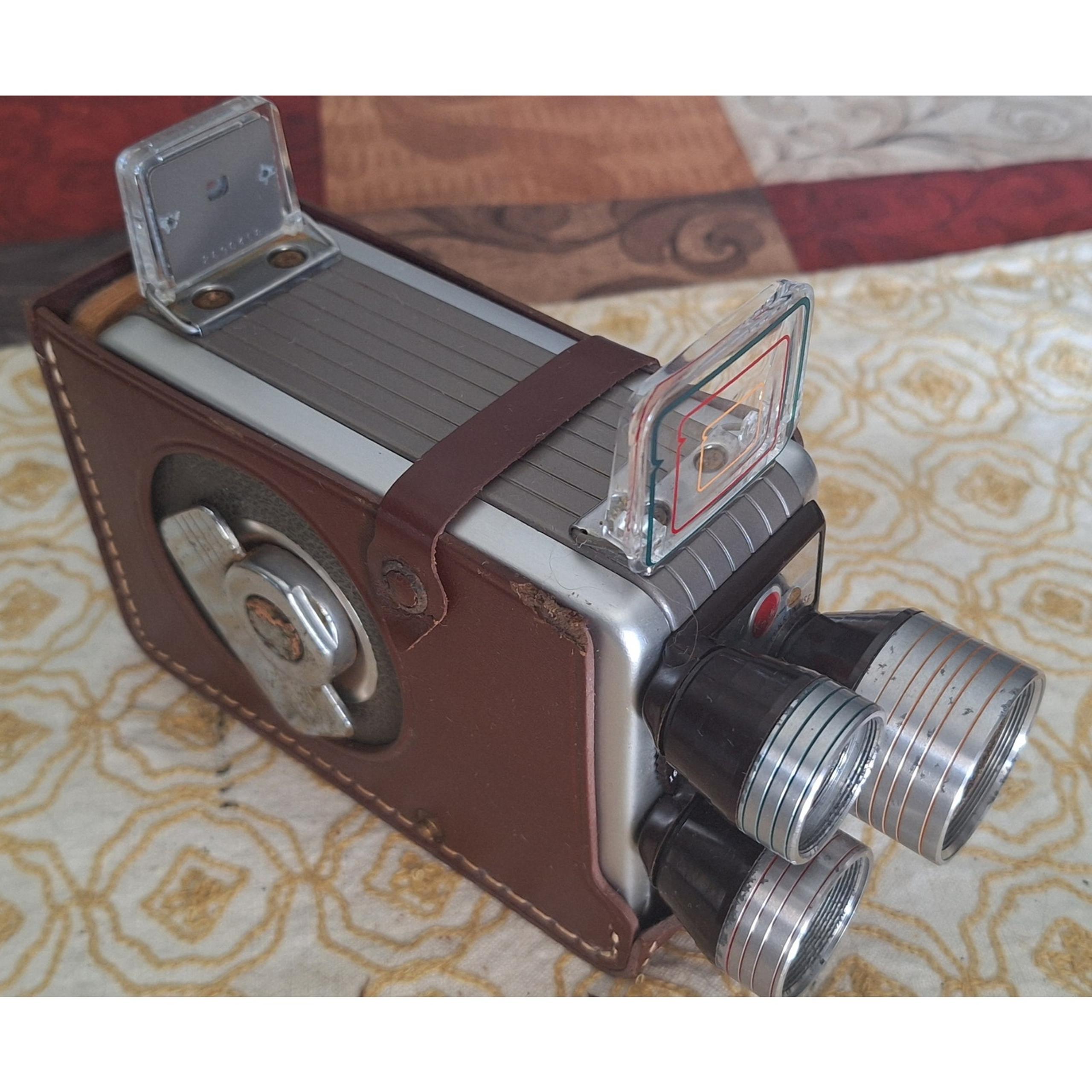 Kodak Brownie 8mm Movie Camera- Turret 1.9 8mm- Vintage 1950s- Good Condition!
