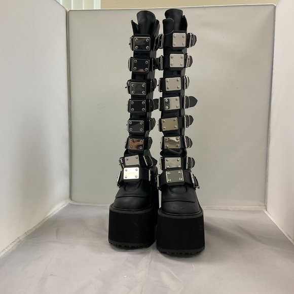 PRE-LOVED - Demonia SWING 815 Black Platform Boots Size 6- SH020