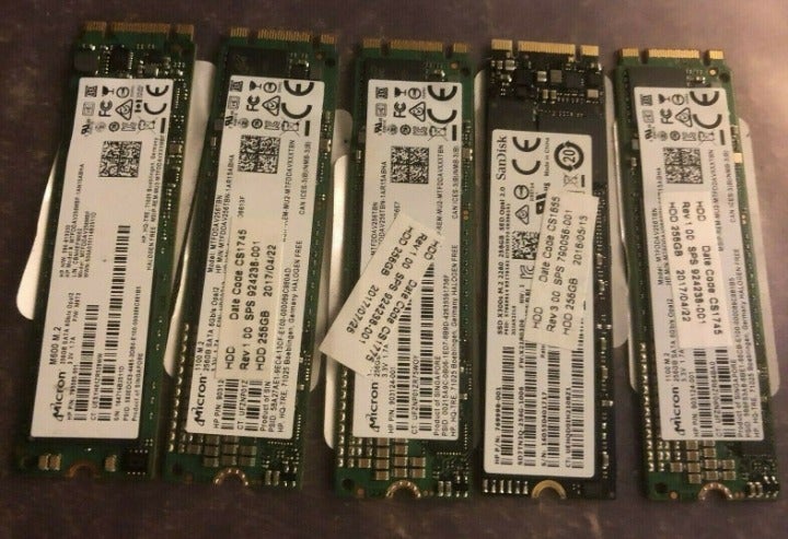 Mixed Lot Of 5 MICRON/ SANDISK M2 SATA 256GB SSD Solid State Drives.