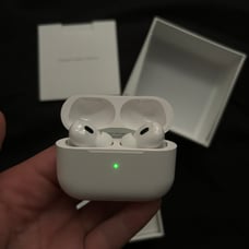 AirPods