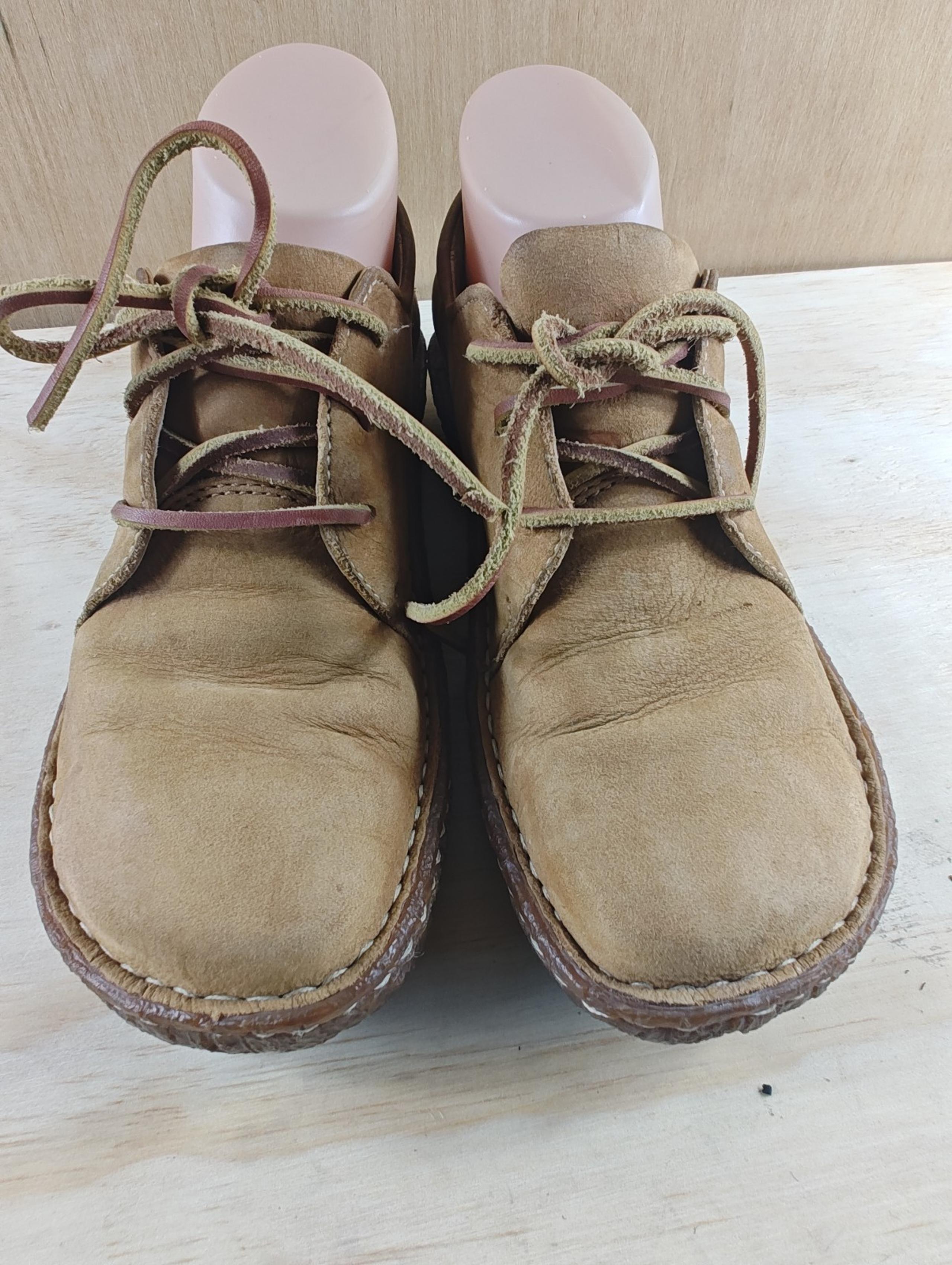 Born Hand Crafted Brown Soft leather Lace up oxfords Shoes women’s size 8