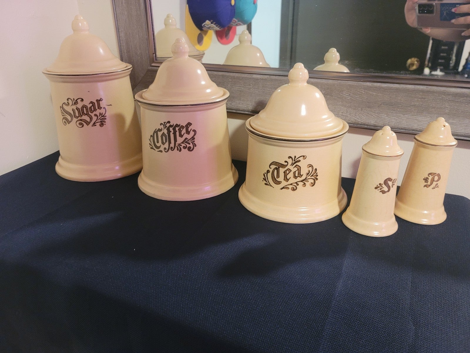 vintage pfaltzgraff canisters salt & pepper shakers