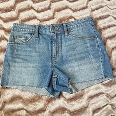 Universal Thread high rise raw hem jean shorts