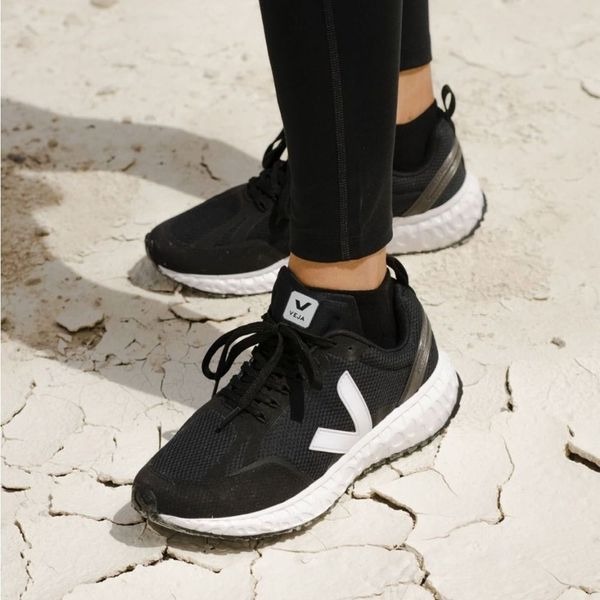 Women’s Veja CONDOR 2 ALVEOMESH Sneaker