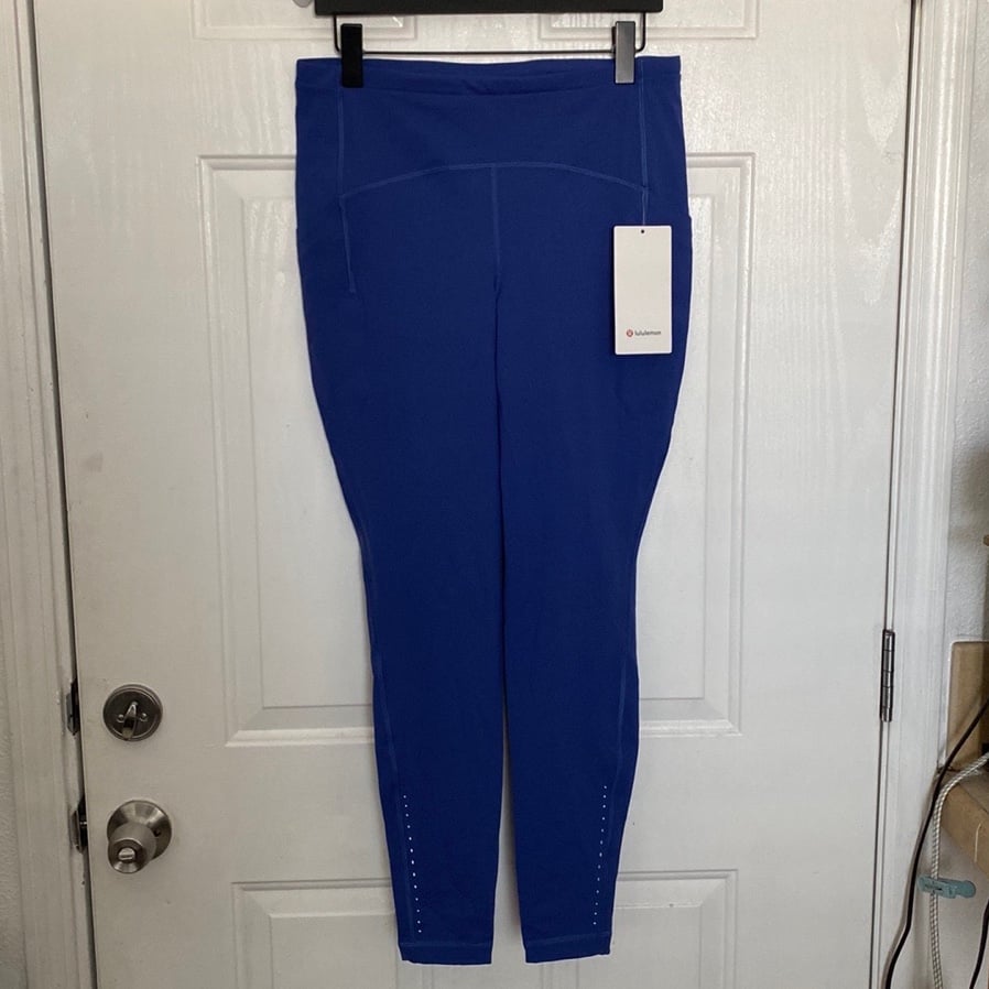 Lululemon Swift Speed, Psychic, Size 12
