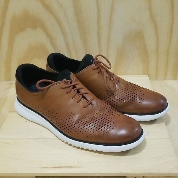 Cole Haan Men's 2.ZeroGrand Laser Wingtip Oxford Tan/Ivory Mens size 11
