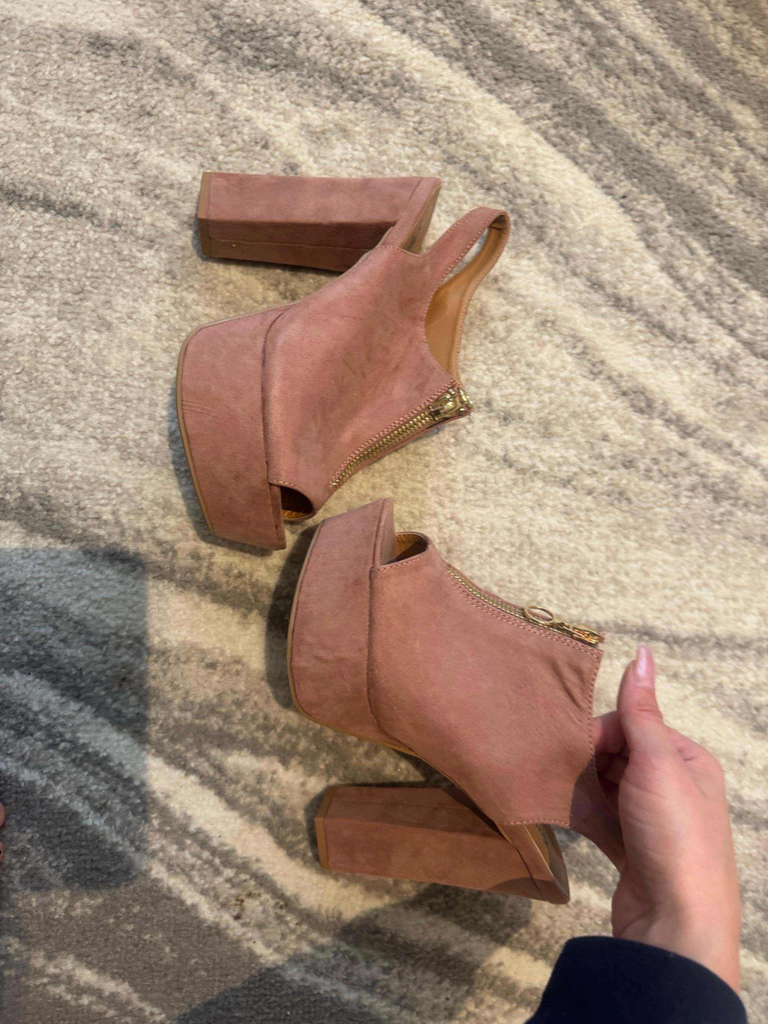 Peep toe heels