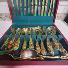 71 piece lot of gold plated international silver fb rogers with lined storage