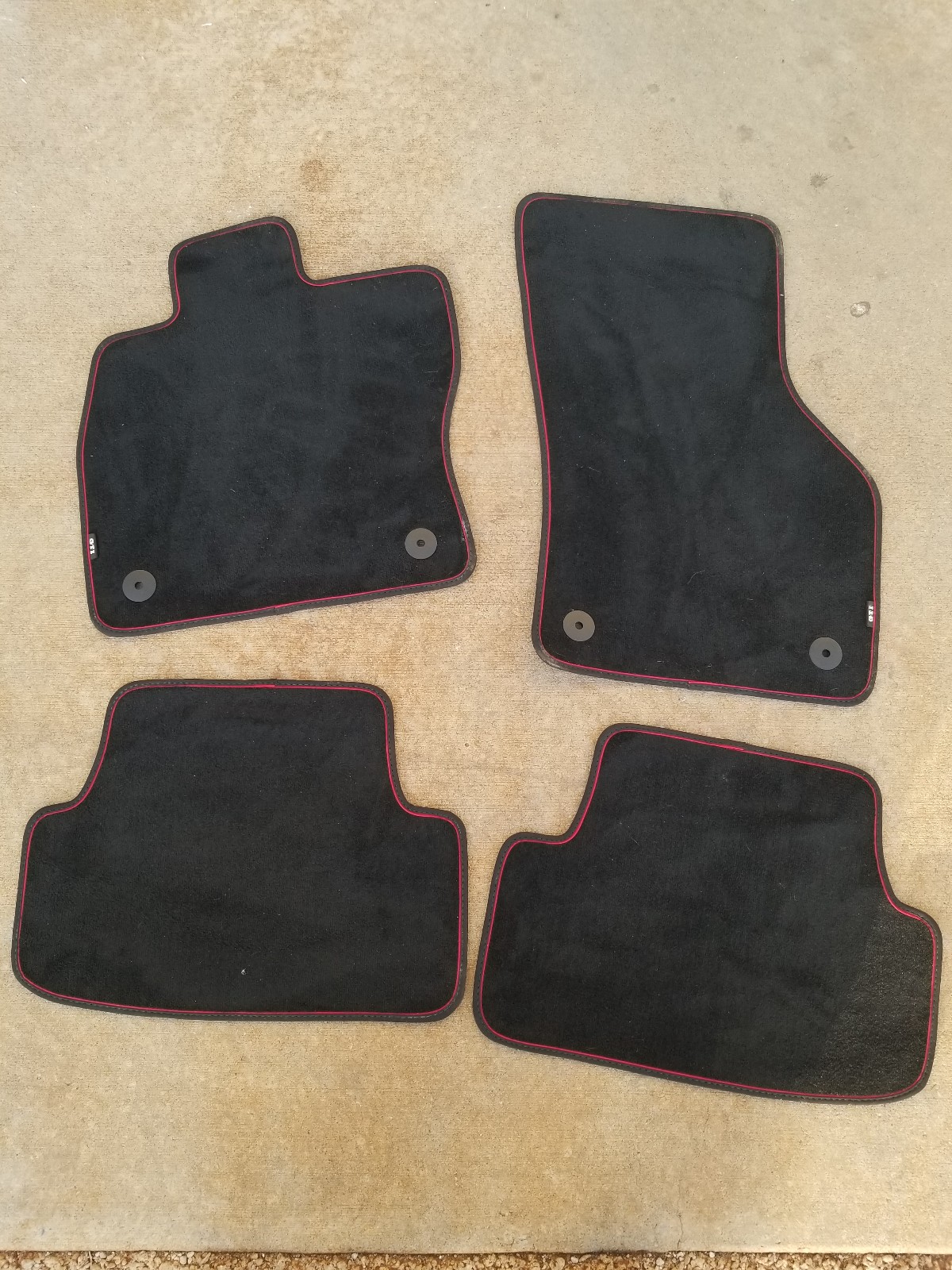 VW GTI 2015-17 Carpet Floor Mats