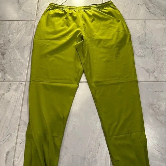 Outdoor Voices High Stride jogger athletic pants mossy green medium NWT