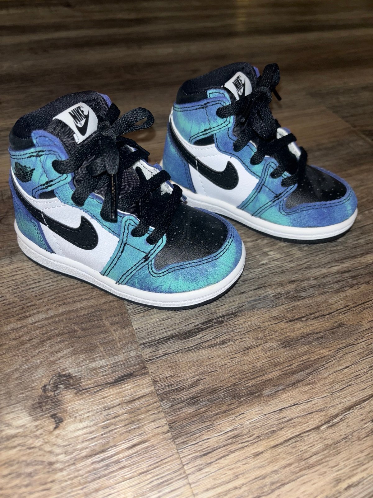 NEW Toddler Jordan 1’s