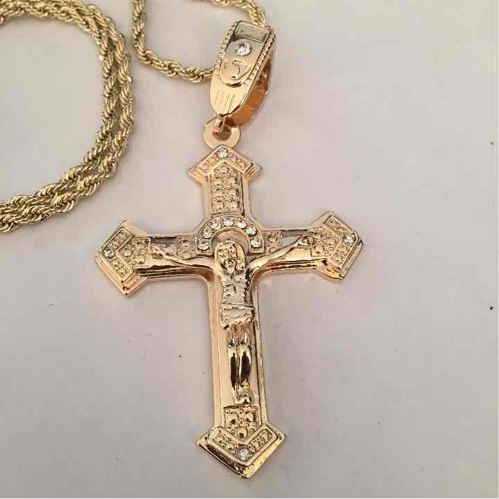 14K Gold Large Cross Pendant Necklace