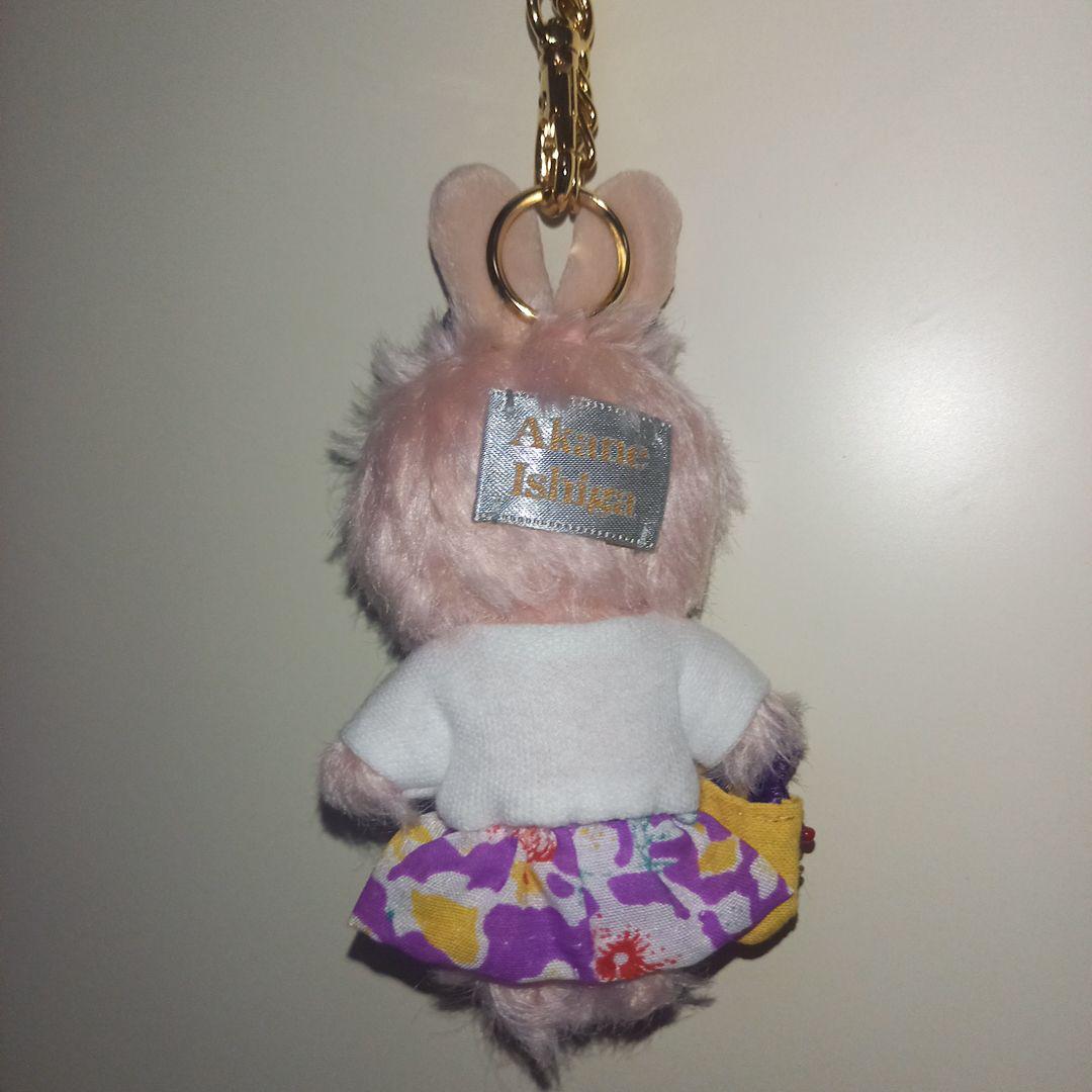 TinyZOO Akane Ishiga rabbit charm