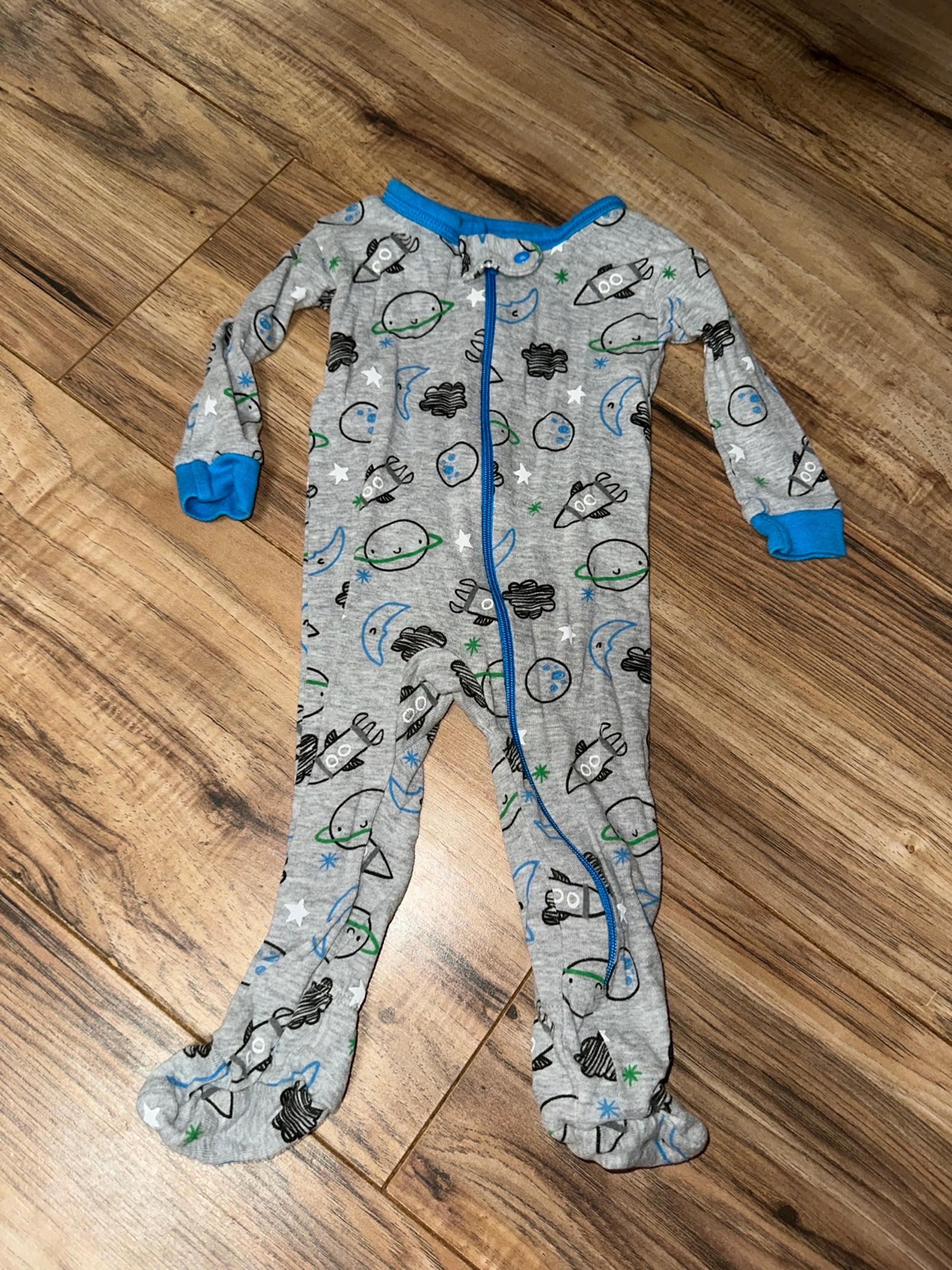 Gerber gray space print footie zip sleeper