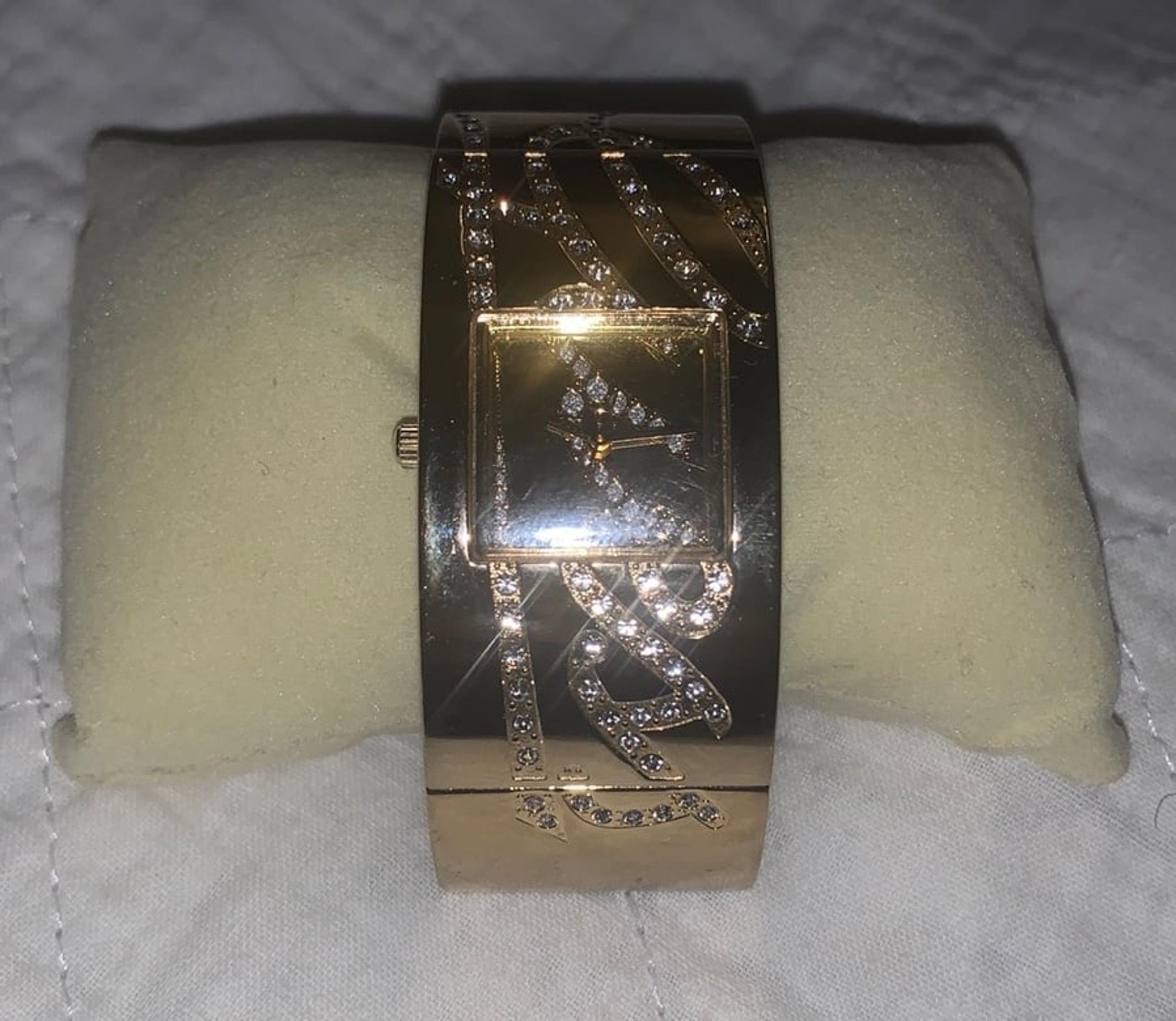 Guess, stainless steel, women’s watch