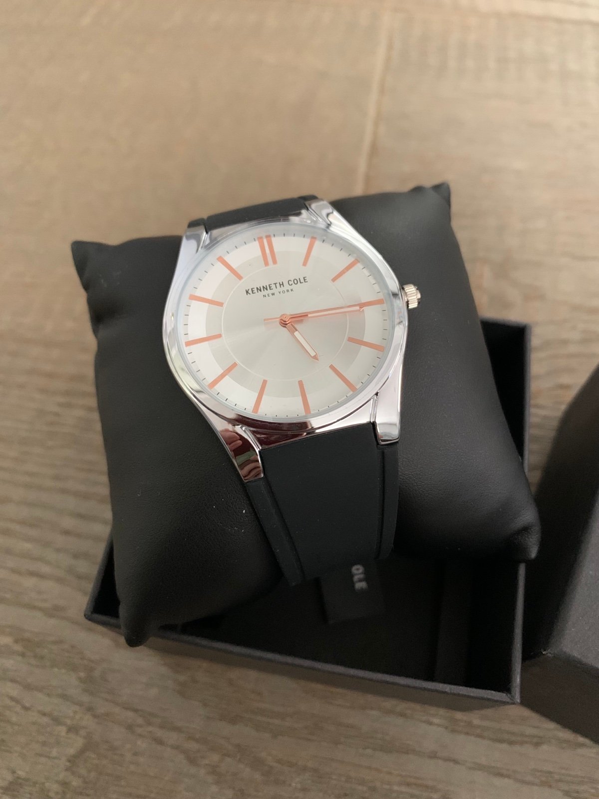 Kenneth Cole Men Watch