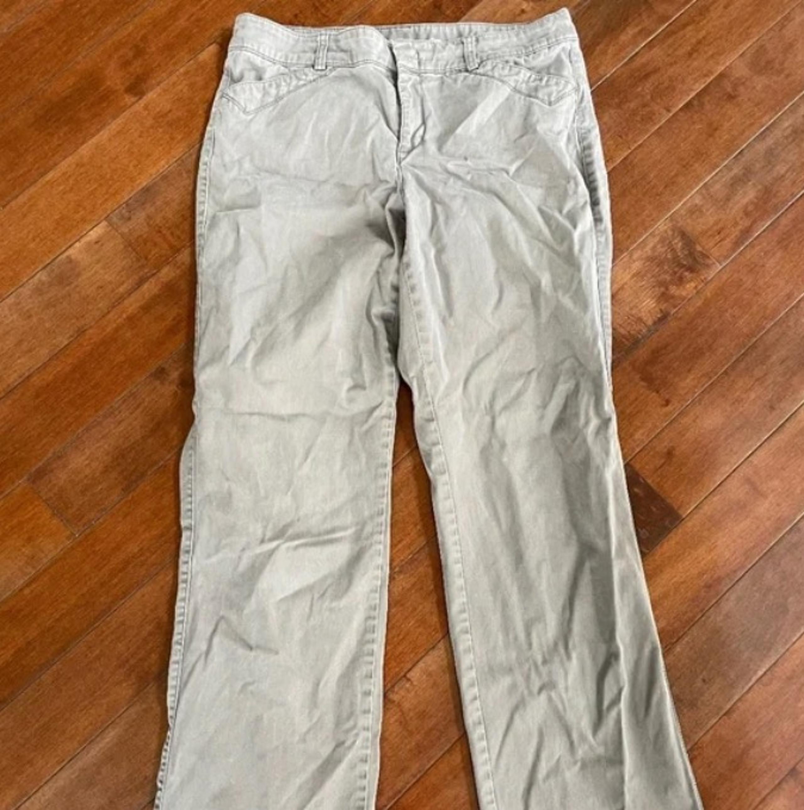 Docker’s ‘Hello Smooth’ Casual Work Pants, Size 8