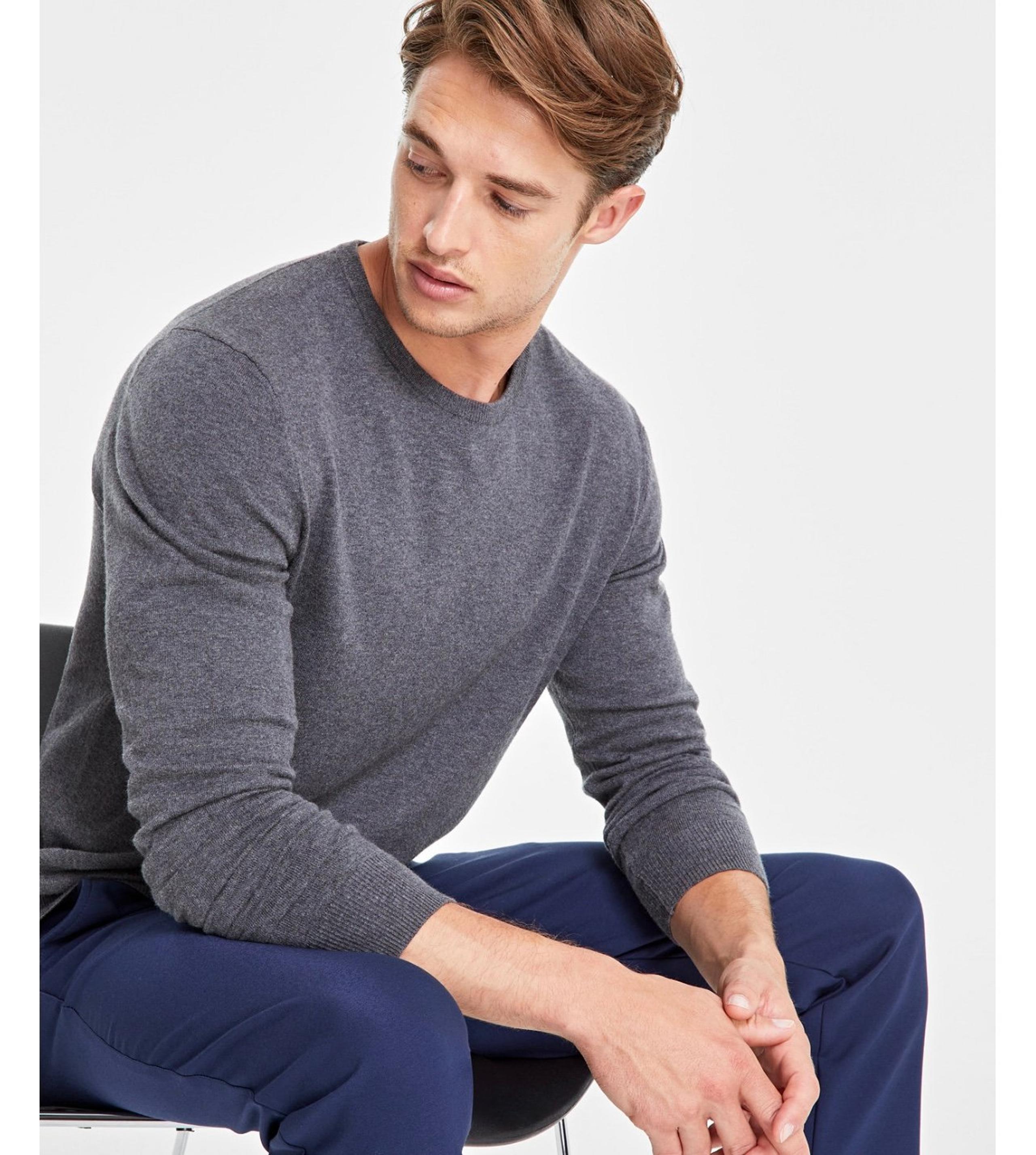 Alfani Men’s Solid Crewneck Sweater