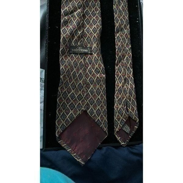 Valentino dress suit tie big diamond logo accessory necktie neck wear abstract