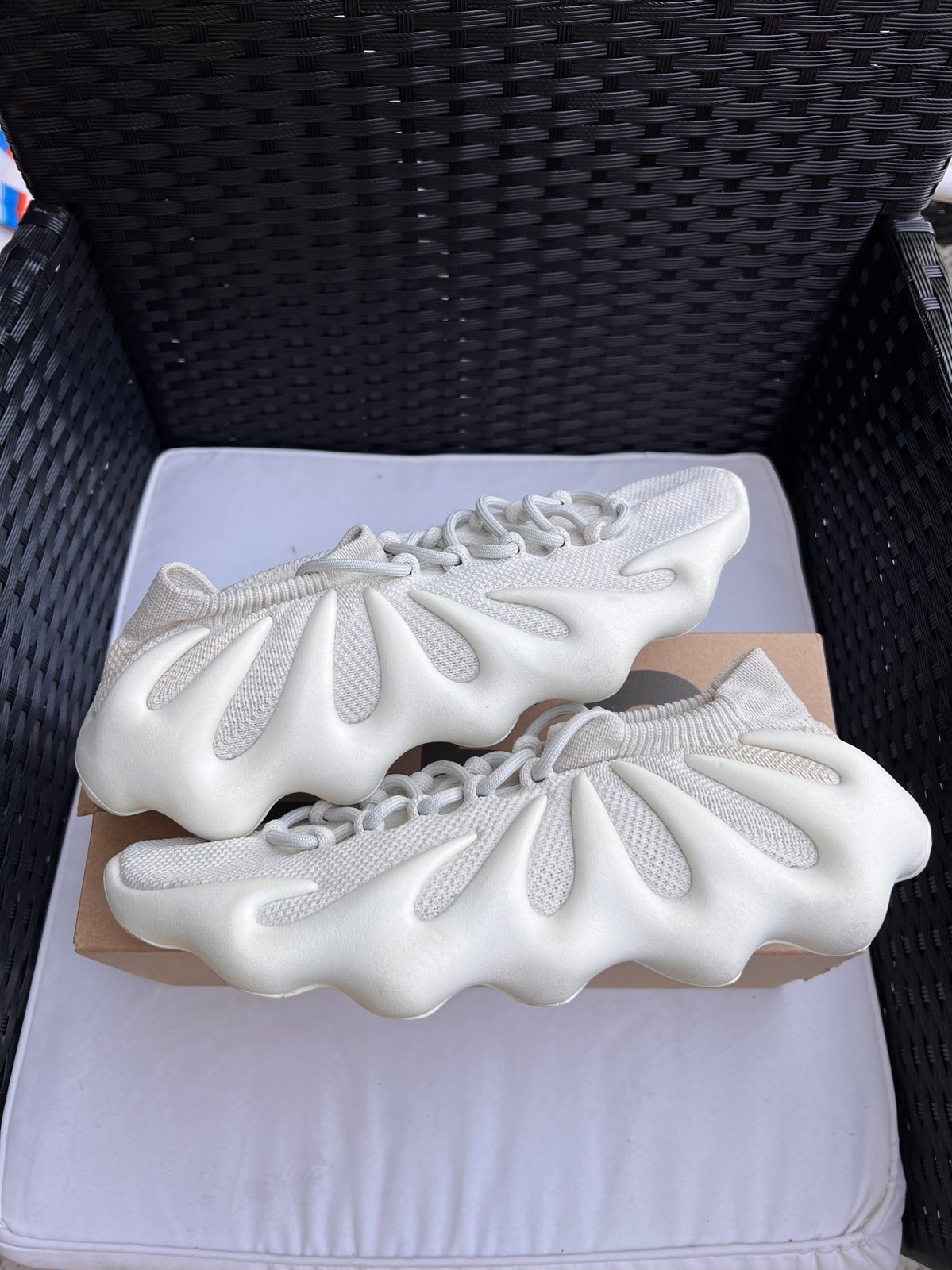 Adidas Yeezy 450 ‘Cloud White’