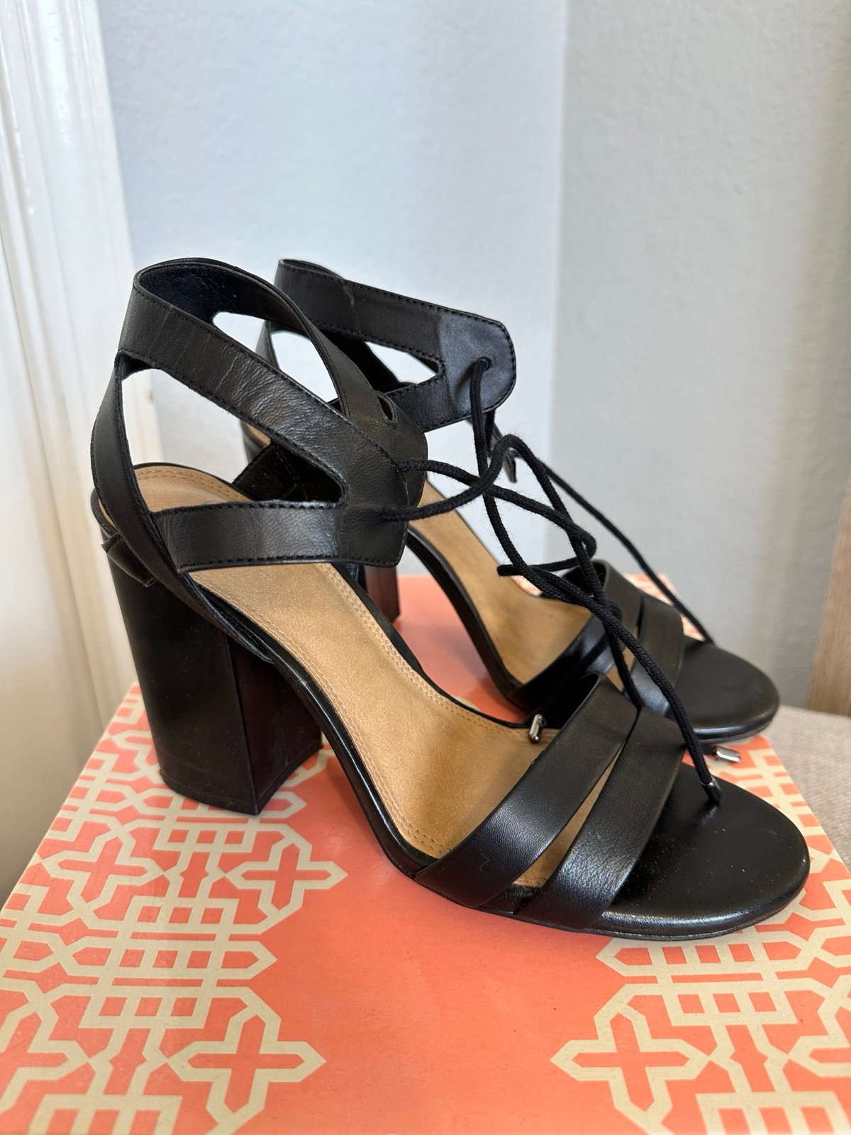 black heels size 9