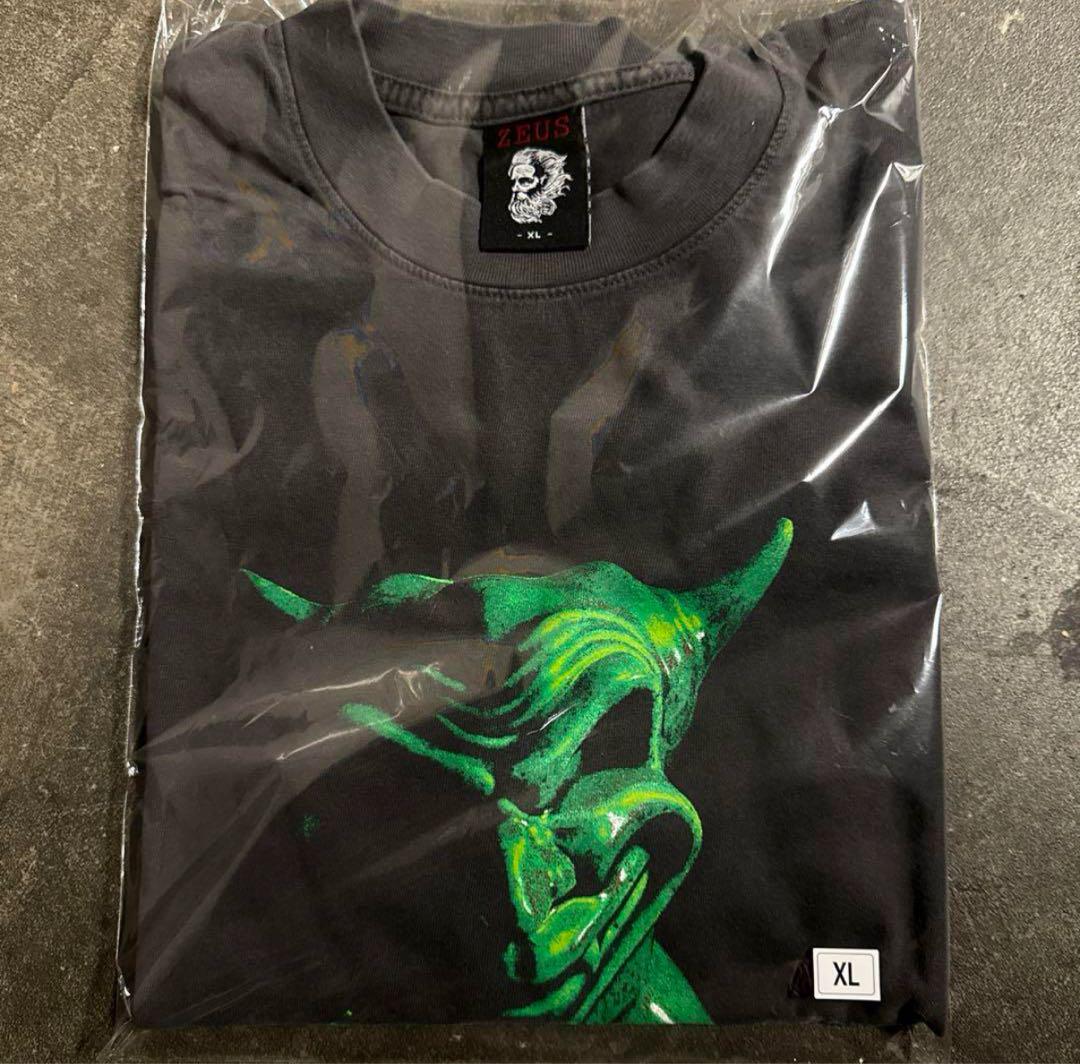 New RIZE T-shirt, XL size, Devil Zeus