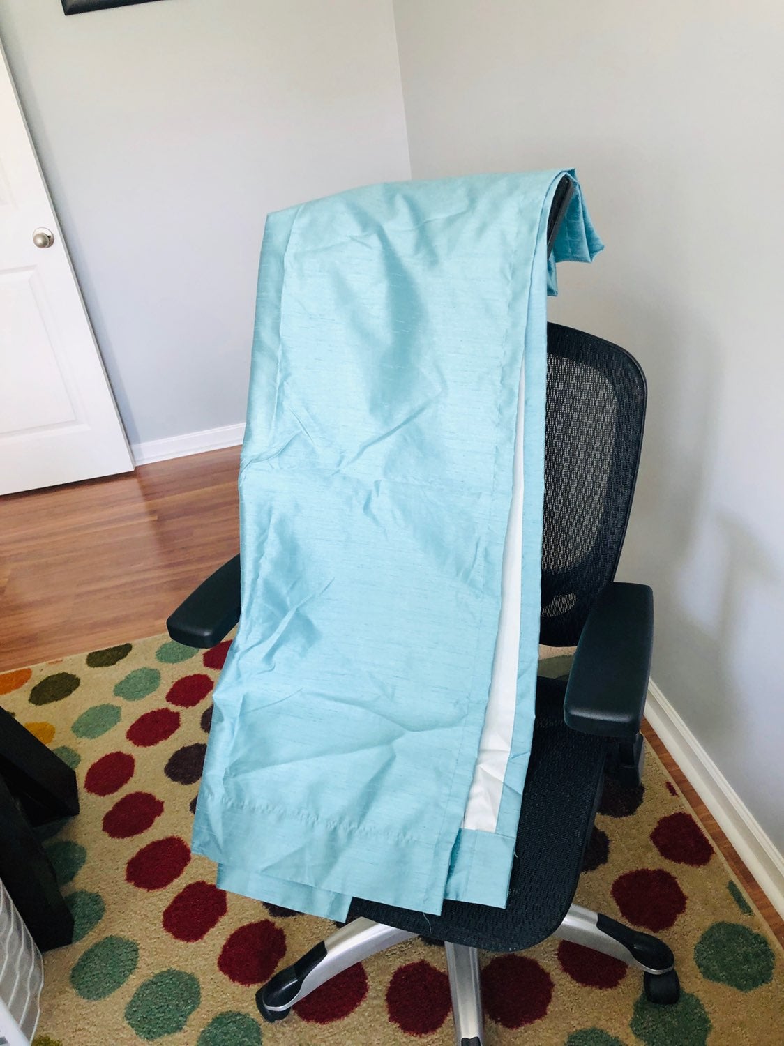 Set of 4 curtains, 95 L x 52 W