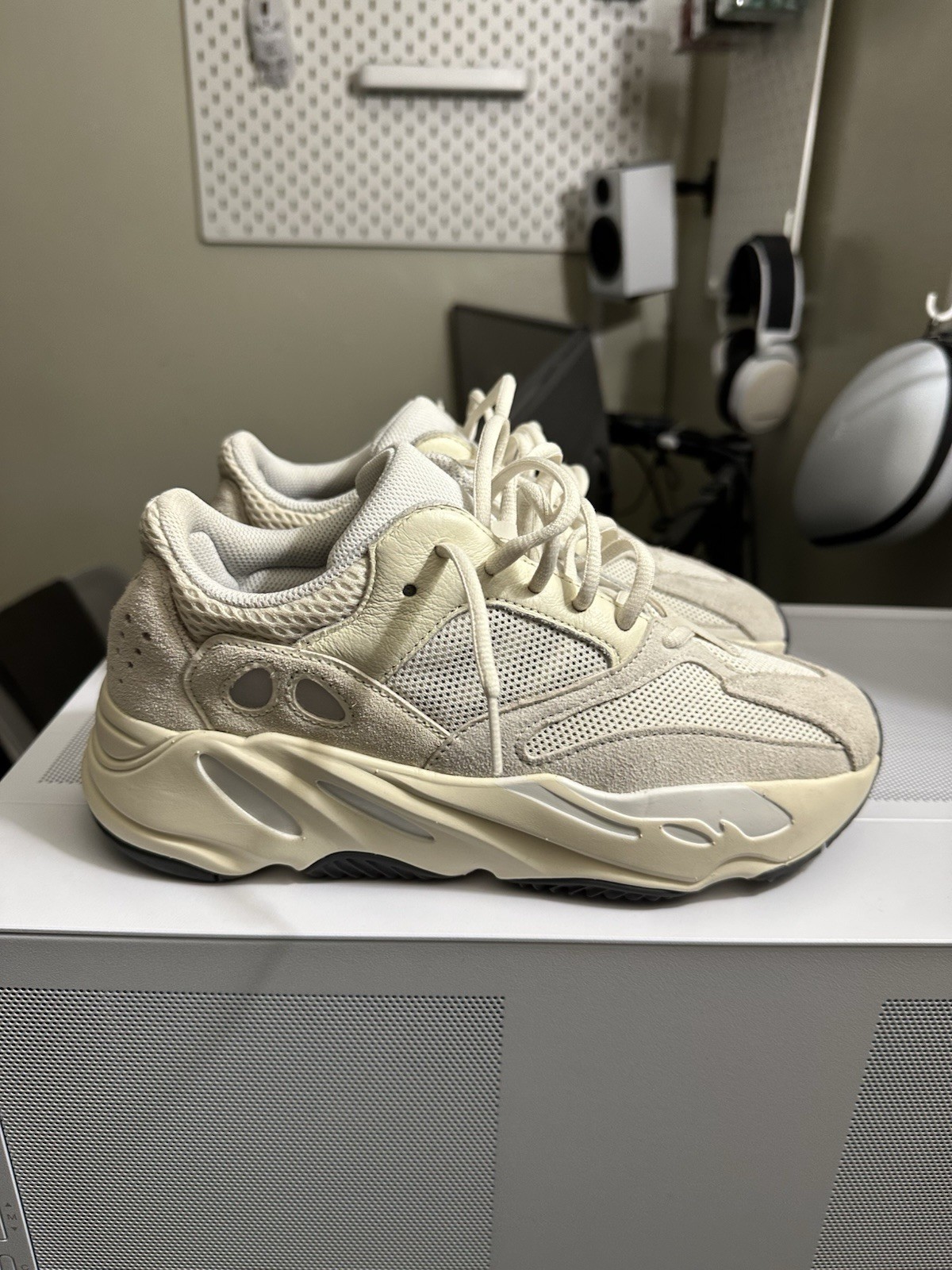 Size 7.5 - Adidas Yeezy Boost 700 Analog