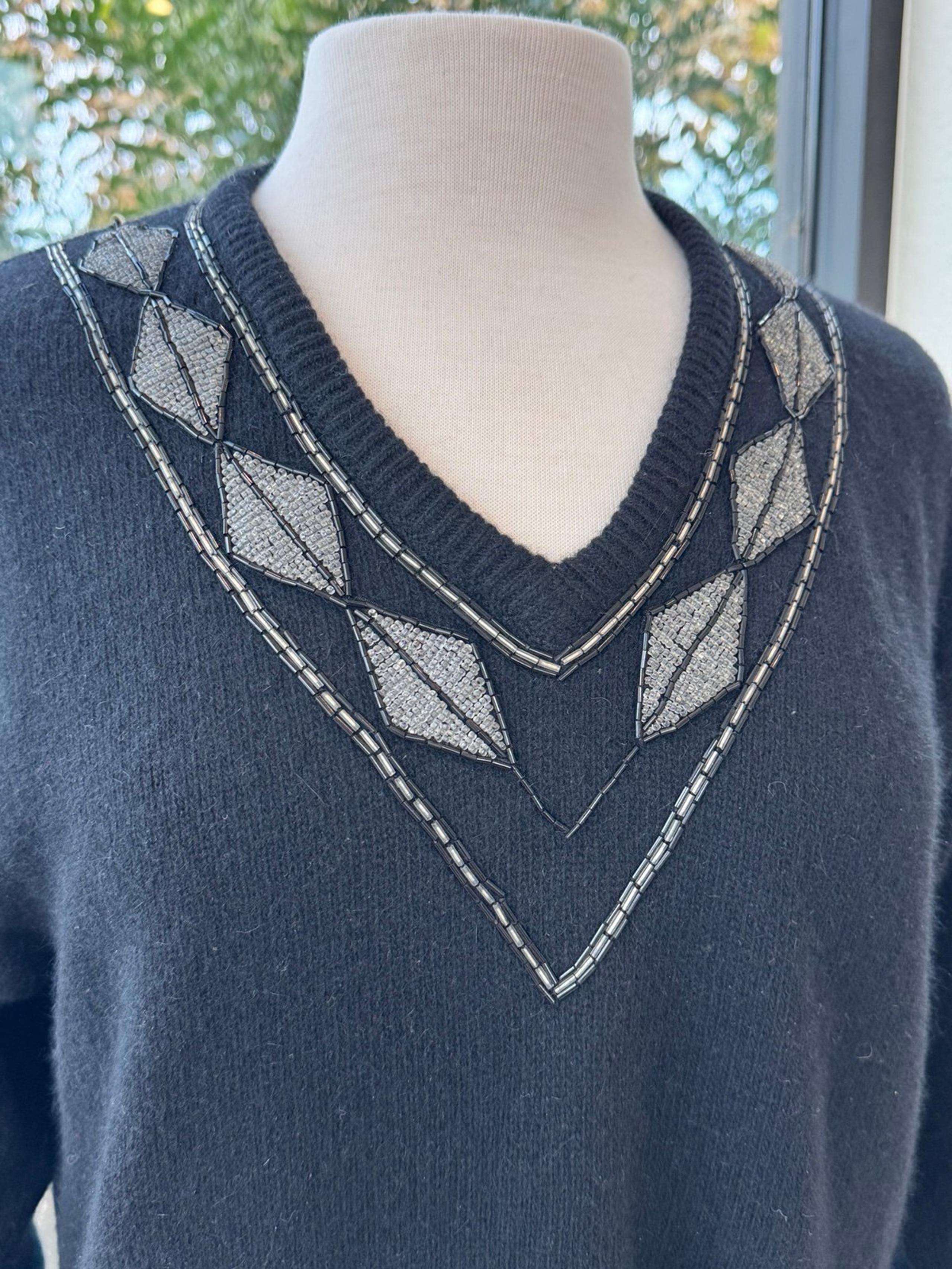 Vintage Liz Claiborne Sz 8 Black Lambswool Angora Rabbit Sweater w/ Beaded Neck