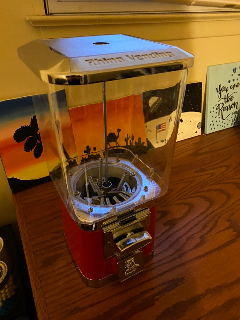 Gumball machine NEW *with key