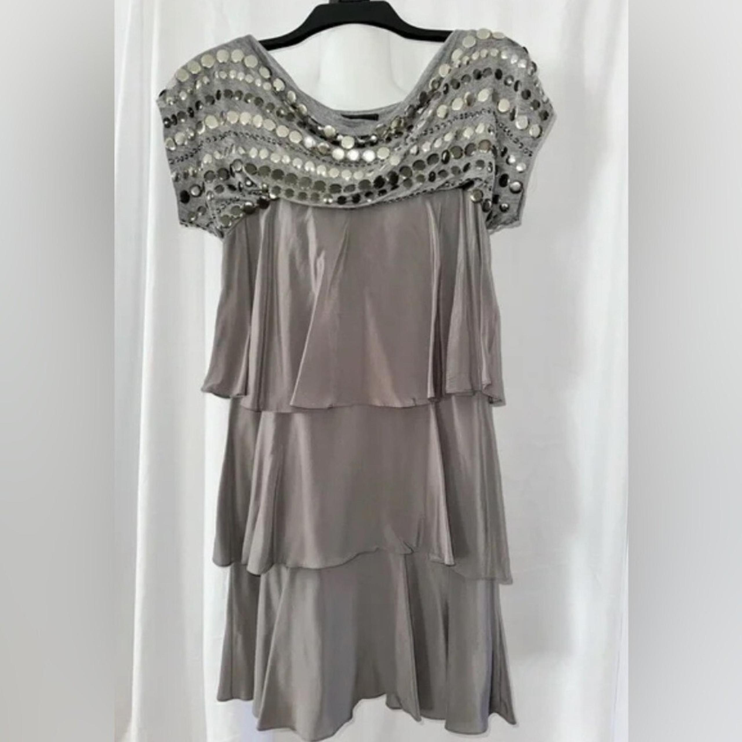 BCBGMaxAzria Silver Gray Tiered Embellished Silk Cocktail Dress XS X Small 0 2