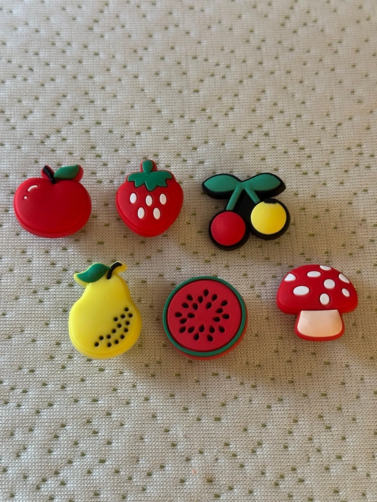 Shoe/Bracelet Charms fruit Lot of 6 NWT