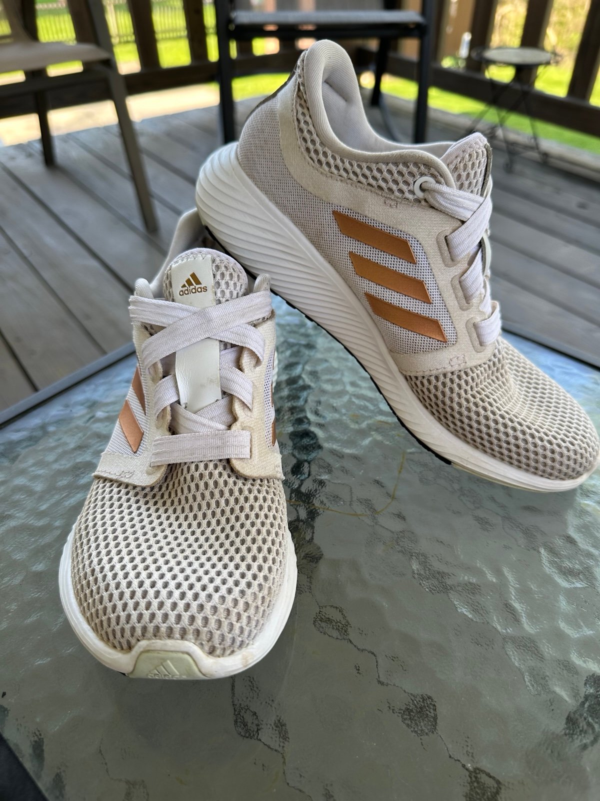 Adidas Edge Lux Woman's Size 7 Beige and Gold Running Shoe PWJ001004