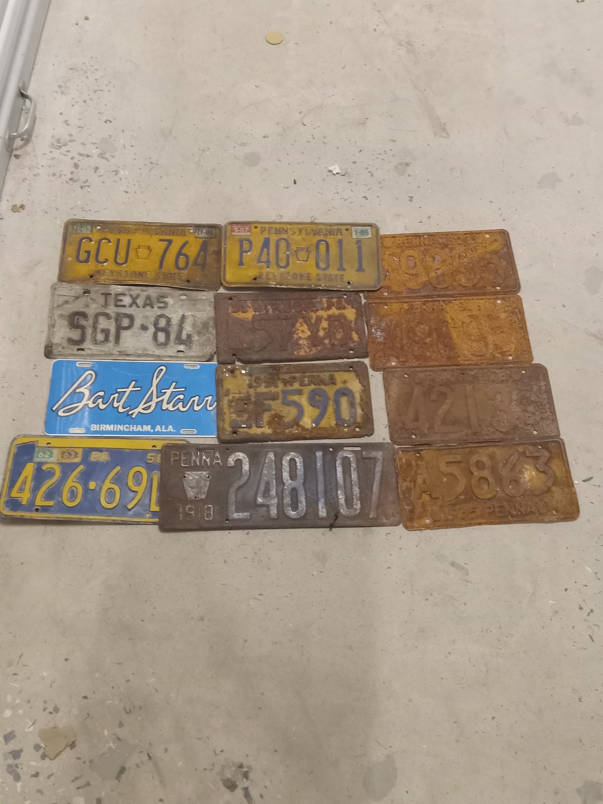 Vtg License Plate lot